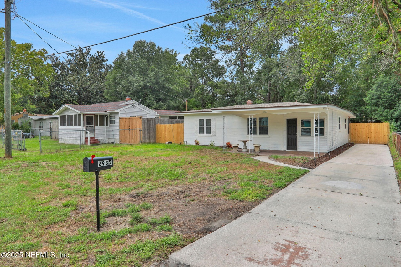 Byrd's Nest House - Another View